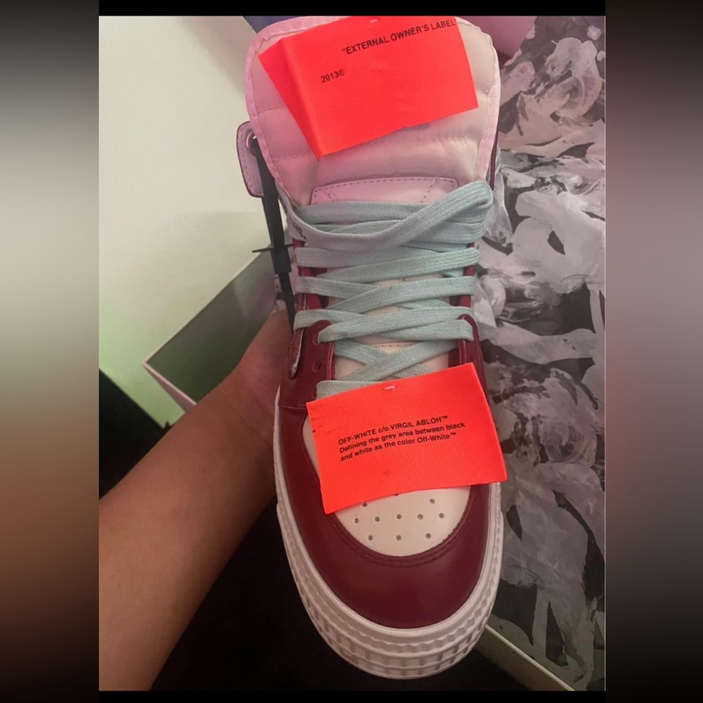 Off- White Sneaker , Size : EU 40 , US 7 , UK 6
